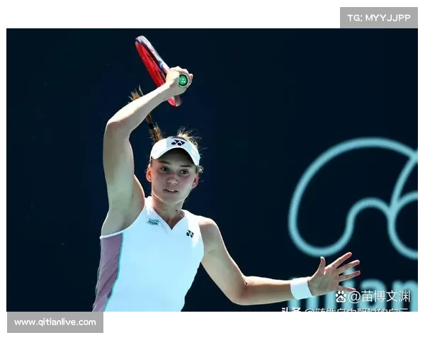 网球比赛中突发意外事件震惊全场 选手遭遇险情比赛一度暂停